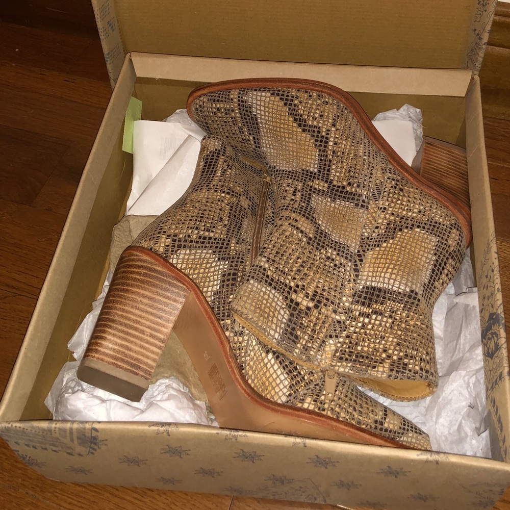 Free People Arclay Ankle Boots